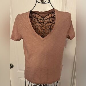 Madewell Short Sleeve V-Neck Tee in Blush